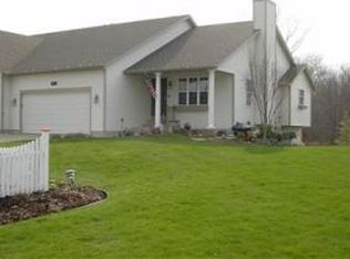 14546 Twin Oaks St, Holland, MI 49424