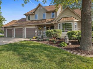 473 Gershwin Ln, Machesney Park, IL 61115