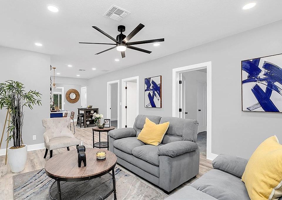 2nd image of 14071 Noble Pl