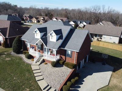 117 Victory Lake Dr, Vine Grove, KY, 40175
