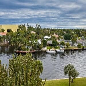 4th image of 12 Royal Palm Way #6060