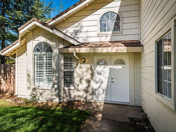 3rd image of 5945 Willowynd Dr