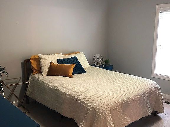 bedroom 2 -main floor