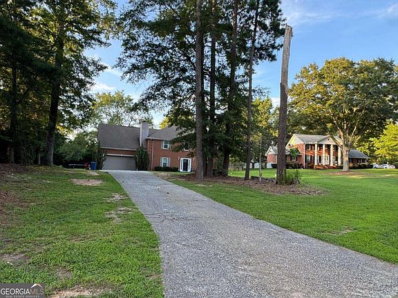 2nd image of 760 Kings Crest Ct