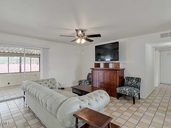 4th image of 9602 N 74th Dr