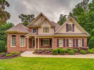 56 Riverview Dr, Dawsonville, GA