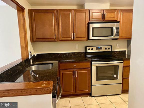 3rd image of 9317 Chadburn Pl