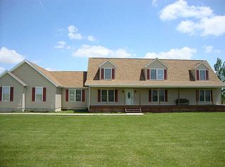 6832 Davisson Rd, Mechanicsburg, OH 43044