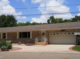 62319 Lagoon Dr, Cassopolis, MI 49031