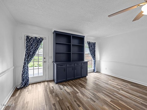 4th image of 104 Briarwood Drive