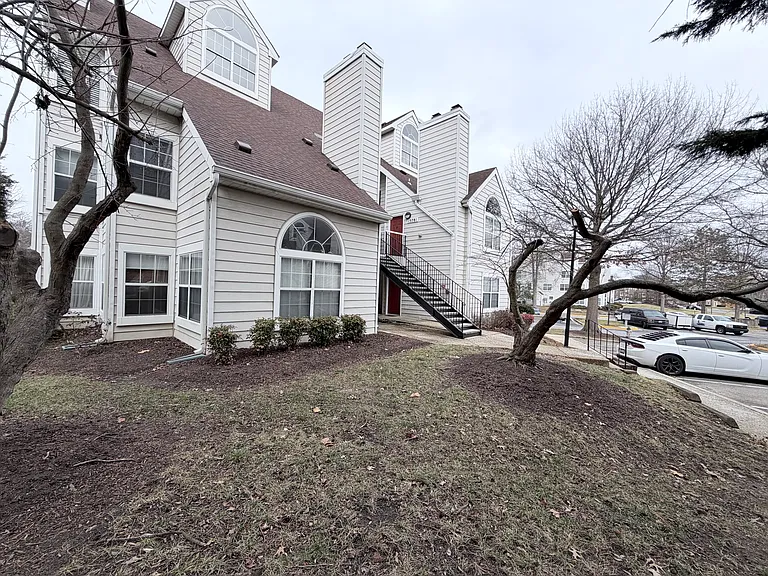 15777 Easthaven Ct #302 — Photo 28