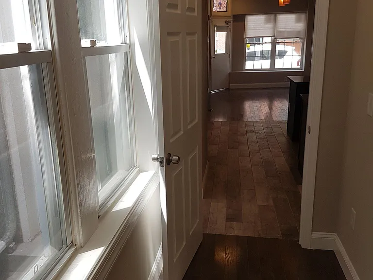 1321 S 2nd St #1 — Photo 14