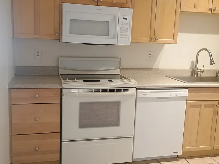 29 E Pastime Rd — Photo 8