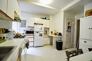 Rented by PMG Real Estate 