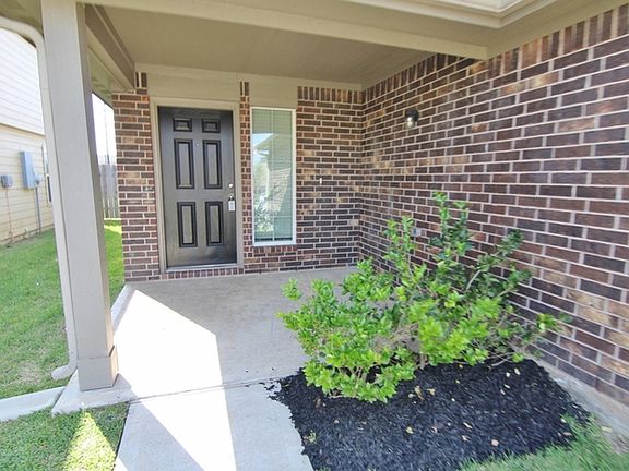 2nd image of 5719 Long Arbor Ln