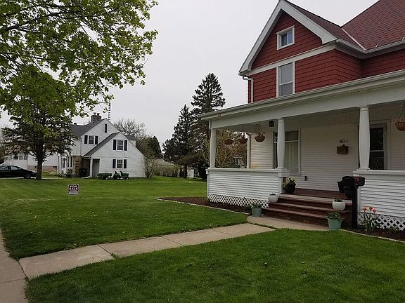 Front of house looking left