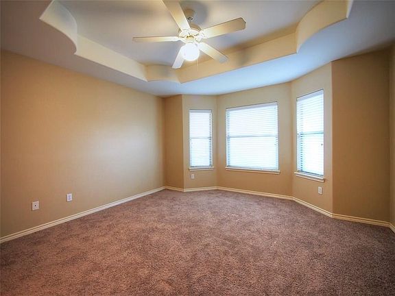 5th image of 6629 Rhine Dr #B