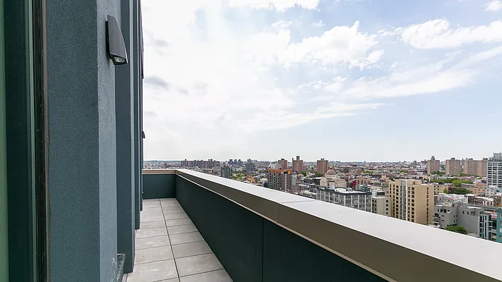 Rented by Nooklyn NYC LLC | media 40