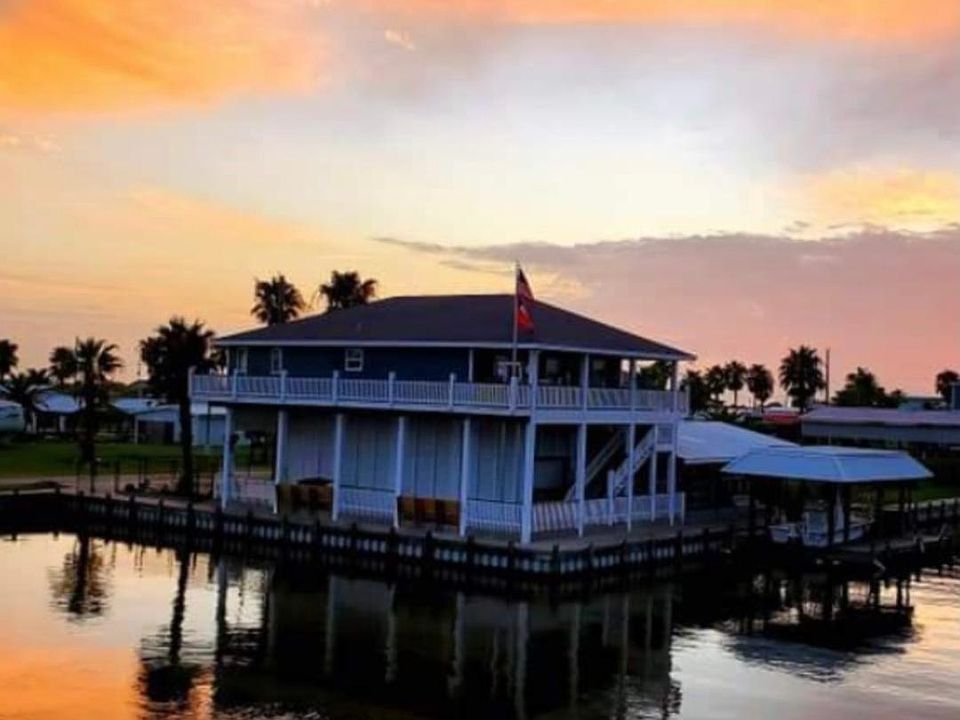 1st image of 1120 Island Blvd