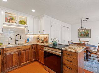 56 Cedar Hills Dr, Pocatello, ID 83204