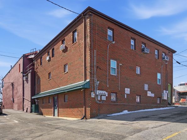 120 Wilson Ave Unit 2