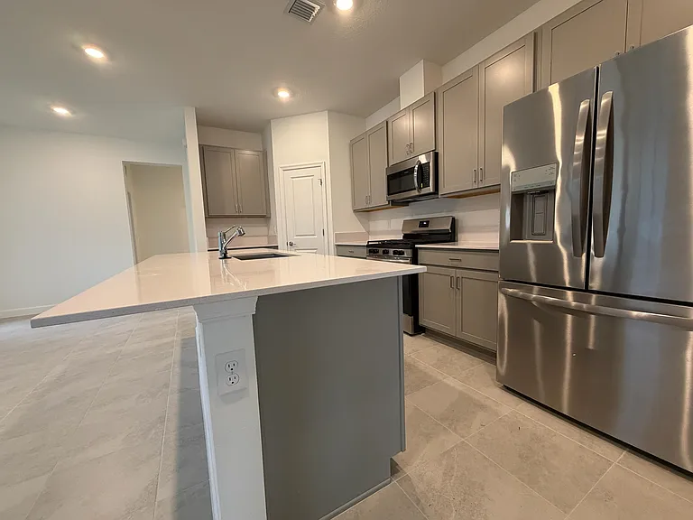 10755 NW Wilgrove Ln — Photo 11
