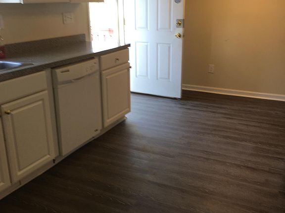 4th image of 1310 N 21st St