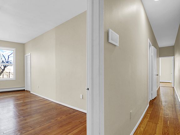 3rd image of 782 Washington Ave #3
