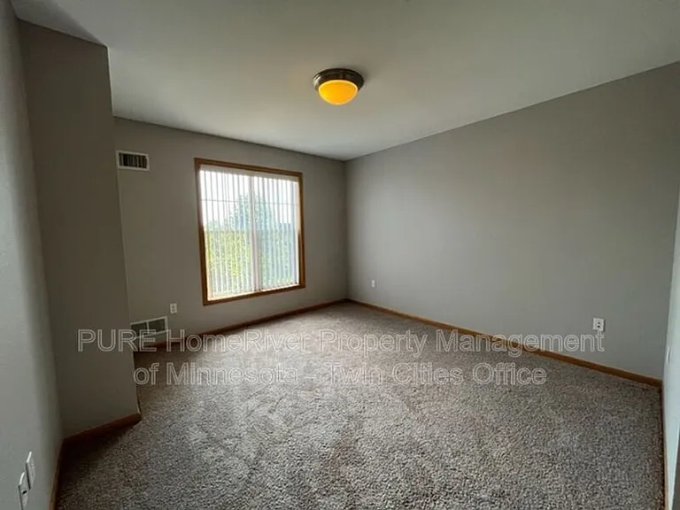 1800 Graham Ave #224 — Photo 12