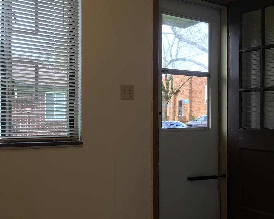 back door kitchen