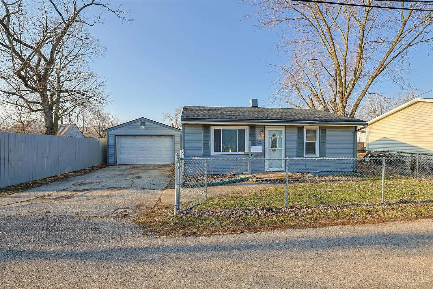 712 Abney Ln photo 1