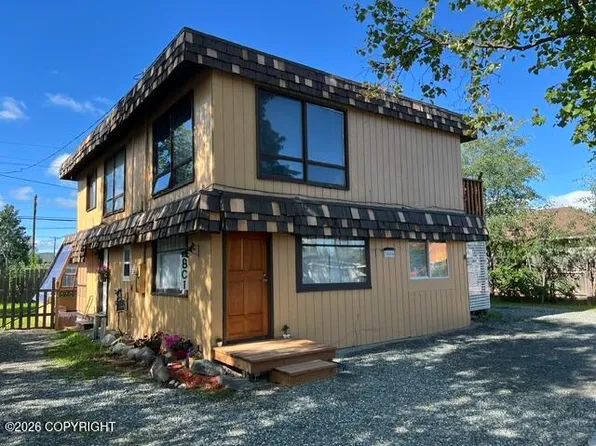 3804 Lois Dr, Anchorage, AK 99517