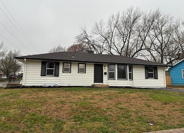 1st image of 13628 Applewood Dr