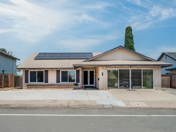 4224 Governor Dr, San Diego, CA 92122