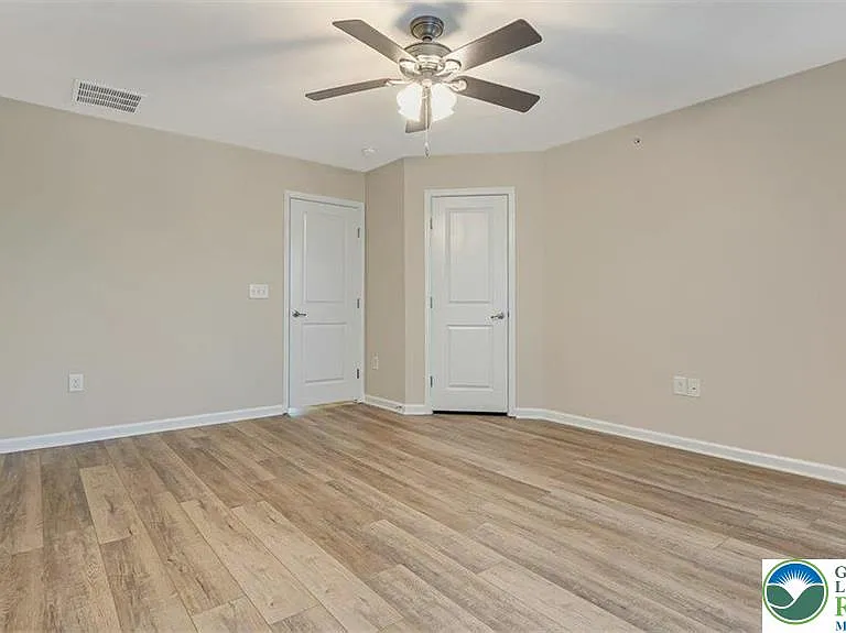 10 White Rose Ln — Photo 26