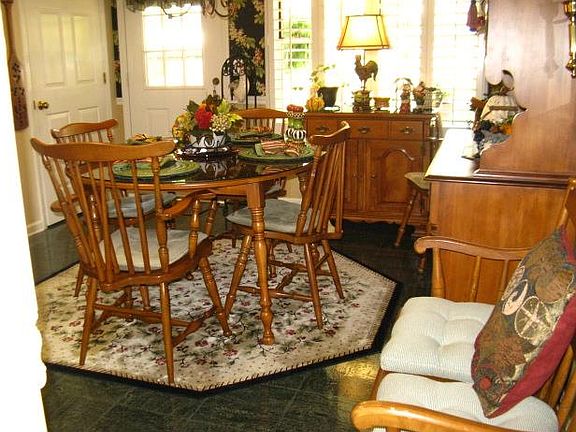 5th image of 1427 Anita Ct