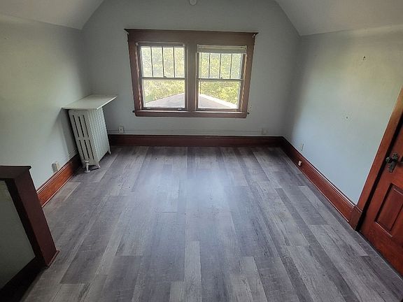 3rd image of 1708 Ashland Ave #3