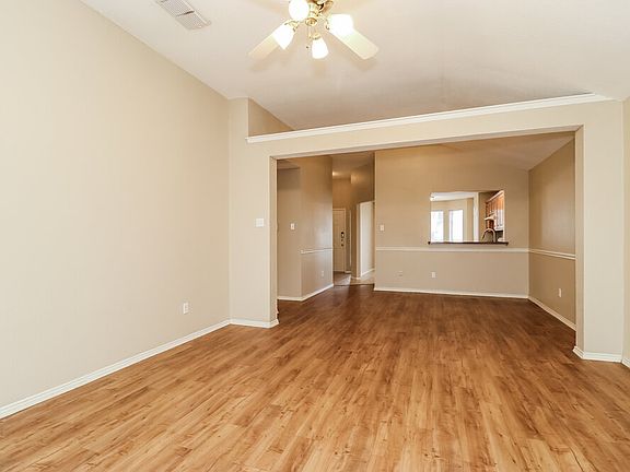 4th image of 5927 Rock Meadow Trl