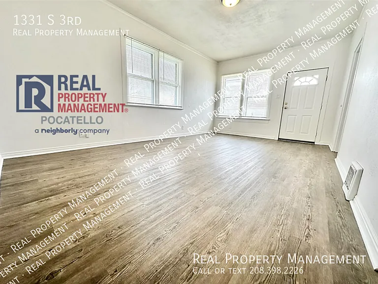 1331 S 3rd Ave — Photo 9