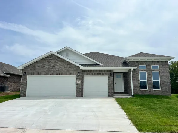 302 Belgian Blue Boulevard, Carl Junction, MO 64834