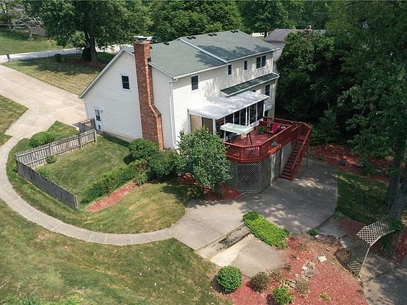 3rd image of 610 Inverlane Dr