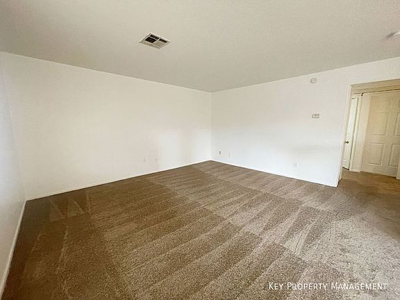 3rd image of 2209 James Bilbray Dr APT 101