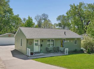 3107 70th St, Urbandale, IA 50322