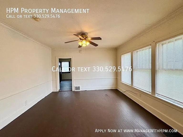 1301 Woodward Pl NW #EAST SIDE — Photo 6