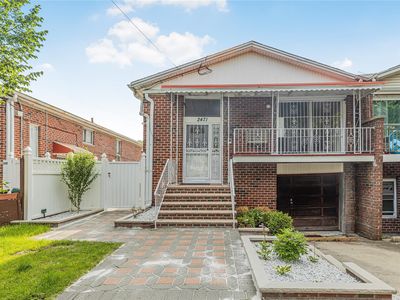 2471 Delanoy Avenue, Bronx, NY, 10469