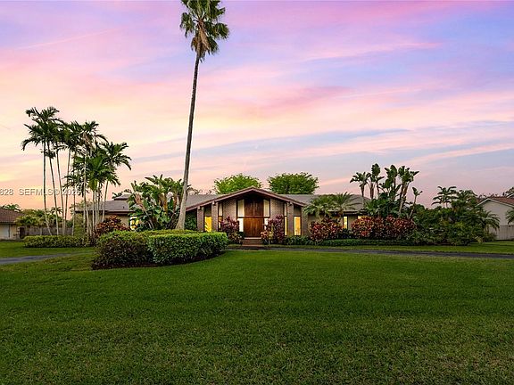 4th image of 9600 SW 103rd St