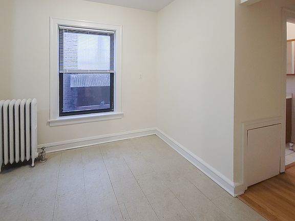 3rd image of 5943 N Paulina St #3
