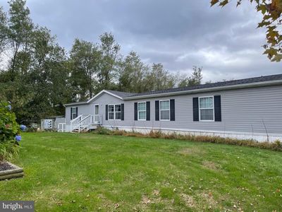 210 Deer Run Dr, Honey Brook, PA, 19344