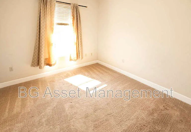 1240 Sonata Dr — Photo 8