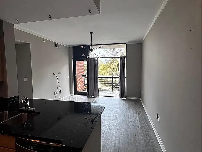 715 N Church St #408 — Photo 7